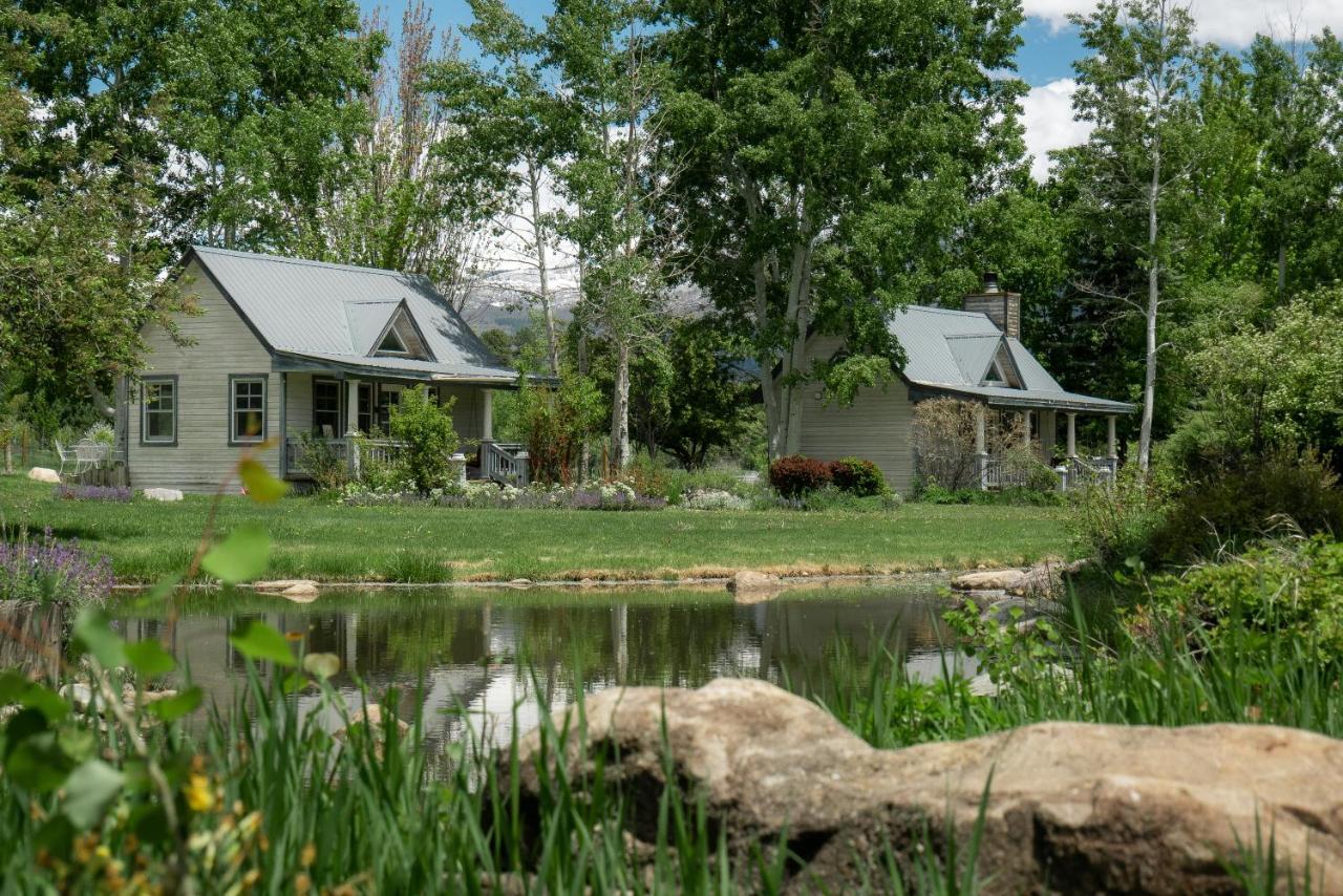 Apple Orchard Inn Hermosa Bagian luar foto