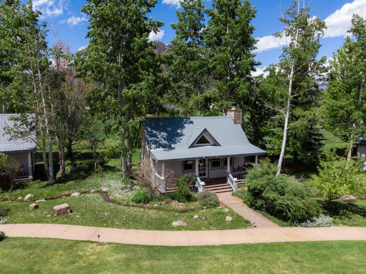 Apple Orchard Inn Hermosa Bagian luar foto